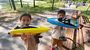 Watch Speed RC Boat Toys for Kids Boys Girls - Remote Control Boat on Amazon Live