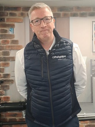 Craig Cochrane is coming to a Richmonds branch near you this March! If you’re in the area, drop by for a chat and to find out more about PolyMax - our tool demountable plumbing fitting. The Schedule: 📅 Weds 11th March - South Street 📍G14 0SY 📅 Thurs 12th March - Bellshill📍 ML4 3NP 📅 Tues 17th March - Hamilton📍 ML3 9AZ 📅 Tues 24th March - Paisley📍 PA3 1QG 📅 Thurs 26th March - Carnoustie Place📍 G5 8PA Whether you’re a regular or just passing through, we hope to see you there 🤝 #Glasgow 