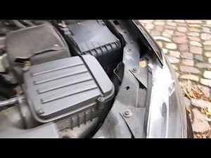 So ersetzen Sie das Abblendlicht im Volkswagen Golf