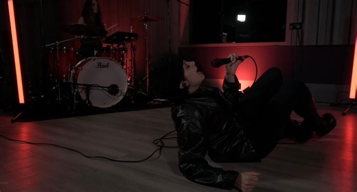 Angélica Garcia performs new song "Paloma" for The Line of Best Fit