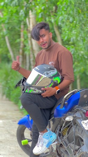 Exploring the Meaning of 'Piyas' in Context