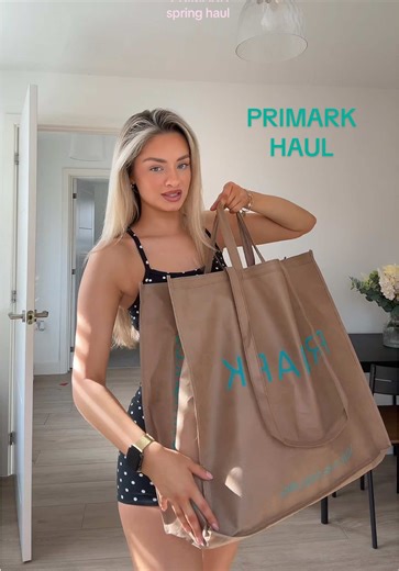 Best Primark Spring Haul: Trendy Gym Wear and Accessories