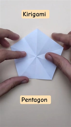 Pᴇɴᴛᴀɢᴏɴᴀʟ Sʜᴀᴘᴇ Kɪʀɪɢᴀᴍɪ #shorts #kirigami #papercraft #pentagon #origami