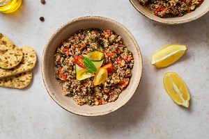 Tabule: salada fresca traz o melhor da cozinha árabe; faça já em casa