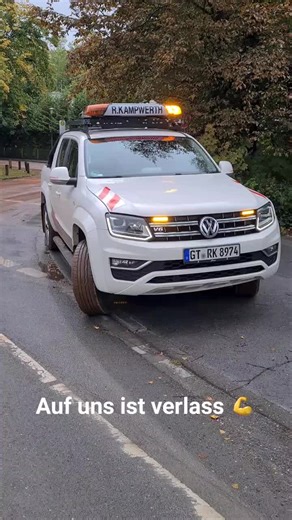 Immer weiter 💪🚨#kampwerth #ölspurbeseitigung #ölspur #einsatz #feuerwehr #gütersloh #Umweltschutz #atwork #notdienst #disponent #jobliebe #truckerlife #teamkampwerth