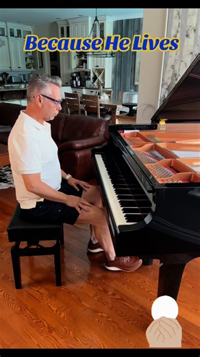 Because He Lives I Can Face Tomorrow ~ By Bill and Gloria Gaither #billgloriagaither #becausehelives #HopeAndHealing #lindywhittmusic #ShareThisPost #pianocover #worshipmusic #pianist #followmeonfacebookpage #faith | Lindy Whitt Music
