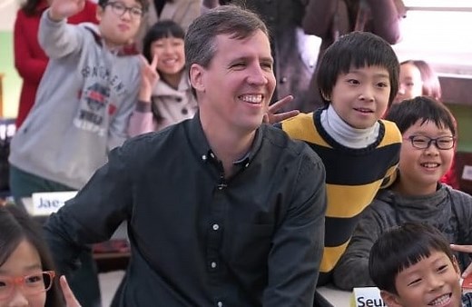 Jeff Kinney Net Worth 2026: His Successful $500M Franchise - Celebz Net Worth