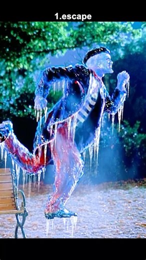 YOU WON'T BELIEVE THIS ESCAPE! 😱 | The Mask's Most INSANE Chase Scene EVER! 🏃‍♂️#film #short