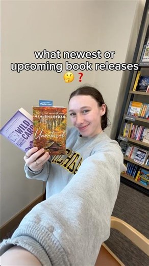 Come book shopping with me #booktok #booksummary #booktube #bookreview #bookworm #bookish #reading