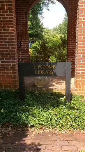 With the help of our student workers, Lipscomb Library is now on TikTok! Check out our virtual tour. It's fire 🔥 #fire #librarytiktok #booktok