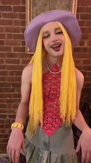 So good to see all the girls this Halloween! #muppets #thewickerman #happyhalloween #janice #misspiggy #electricmayhem #electricmayhemcosplay