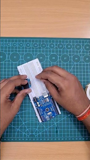 How to make Dino Run Game using Arduino 😄🦖