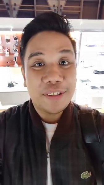 1.3K views · 3 comments | Meet "Pepper"! CHERRY Philippines' First AI Robot! Cherry Philippines #SmartLivingWithCHERRY | TechPinas | Facebook