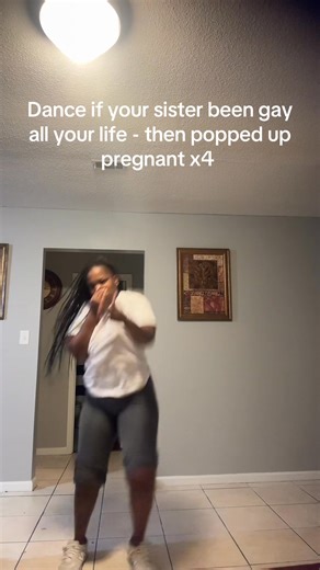 6.6K views · 103 reactions | Girl what happened I thought you like pie pie 藍 | GoodLucc Charmm | Facebook