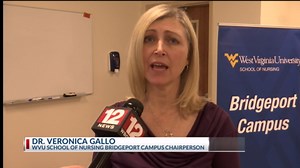 WVU Bridgeport nursing students take pledge during spring ceremony