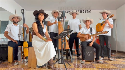 10K views · 358 reactions | Seguimos ensayando! Esta canción se grabó hace 92 años y tendremos el honor de cantarla para homenajear a Taiwán en la gira de conciertos que iniciaremos este fin de semana. | Cimarrón | Facebook