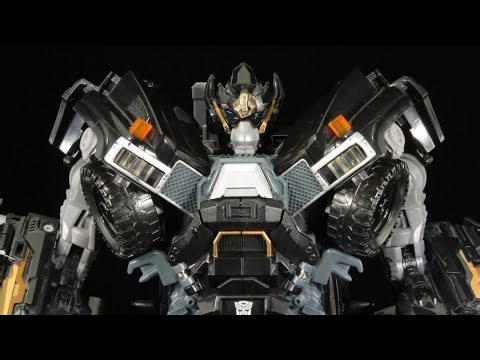 Hasbro Dark of the Moon Leader Ironhide Transformation Sequence
