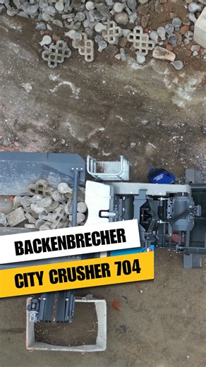 Kompakte Bauweise trifft zuverlässige Brechleistung ⚙️ Der City Crusher 704 eignet sich ideal für flexible Einsätze im Bau- und Recyclingbereich ♻️ 📞 Sprich uns gerne an wir sind auch zwischen den Feiertagen wie gewohnt für dich erreichbar!🤝 | NB Baumaschinen GmbH
