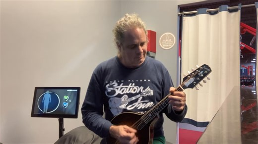56 reactions · 14 comments | Here’s another mandolin video, this time while at the gym late night, ha! A little Kentucky style on the Kentucky master model, the 2013 KM-900! #bluegrass #Kentucky #NorthCarolina #markschimick #billmonroe #mandolin | Mark Elliott Schimick | Facebook