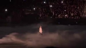 Billie Eilish 新专《HIT ME HARD AND SOFT》全曲试听首发