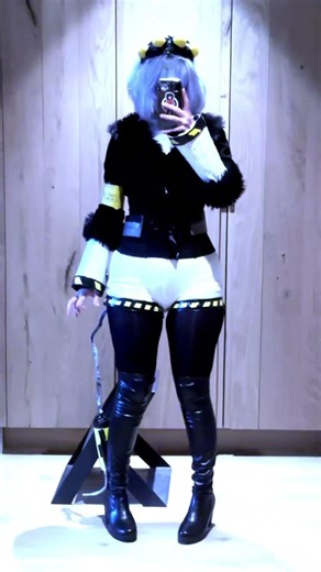 Murder drones cosplay #costume #cosplay #cosplayer #vmurderdrones #serialdesignationv #dance #anime