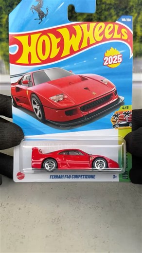 Ferrari F40 Red Hot Wheels – Legendary ’80s Supercar Mini!
