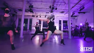 70K views · 2.8K reactions | Jessica Lee Goldyn, Let's show them how it's done 易: @jessicaleegoldyn : “Show Me How You Burlesque” by @xtina : AllyVisuals #stepsonbroadway #stepsnyc #theaterdance #broadwaydance #burlesque #burlesquedancer #xtina #dancevideos #dancersofig #virtualdanceclass #dancergoals | Steps on Broadway | Facebook
