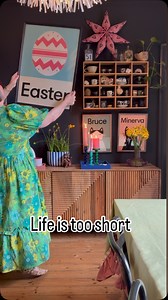 Isn’t the whiff of spring intoxicating? I know that we’ve got to get through second winter and spring of fools before we get to actual spring but it’s made me want to brighten the house up with spring flowers and chocolate bunnies Somebody once asked me why I bother, I’ll tell you why it’s because I bloody love making a fuss, celebrating the small things and I enjoy using beautful things. I’ve got cupboards full of pristine table linens, box fresh sets of China and shiny silver serving spoons th