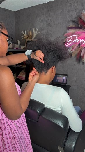 #montreal #canada_life🇨🇦 #fauxlocs #montreal | Butterfly Locs