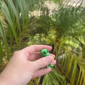 Mini Alien Fidget Toy - 3D Printed Green Alien for Stress Relief - Cute Space Buddy - Sci Fi Sensory Toy - Halloween Fidget - Worry Gift - Etsy