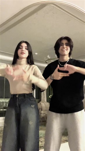 Video's van خانم مقدم🌙 (@i.nxzi) met original sound - ASHTINEER🌷