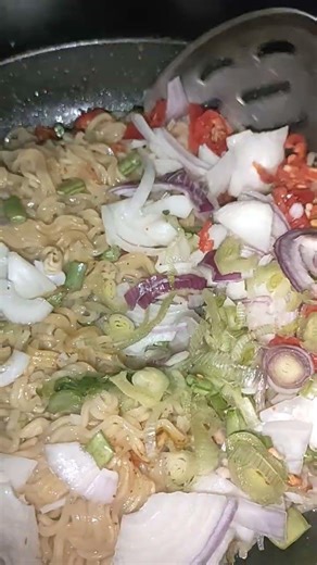 Just Noodle And Some Veggies! Guys It Is So Delicious And Yummy 😋