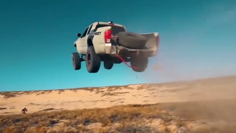 Richeer 2.5" Leveling Lift Kits for 2011-2023 F250/F350/F450, Suspension Lift Kit 2.5'' Front Strut Coil Spacer with Track Bar Relocation Bracket for F250/F350/F450 Super Duty Trucks