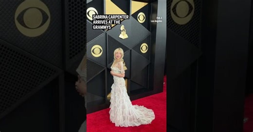 Sabrina Carpenter arrives at the Grammys