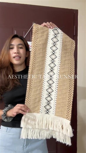 Affordable Aesthetic Table Runner for Your Dining Decor