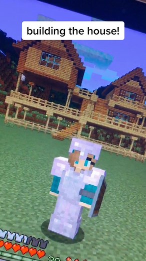 it's done! it took SO much wood (check comments) #foryou #fyp #minecraft #foryoupage