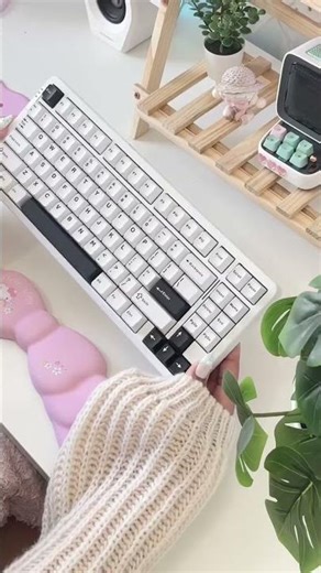 Bàn phím cơ yêu thích của tôi 🍥 Đây là bàn phím yêu thích nhất của tôi dạo gần đây 🥹