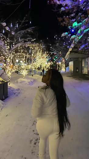 Winter Vacation in Aspen: Snowmass Village Escape