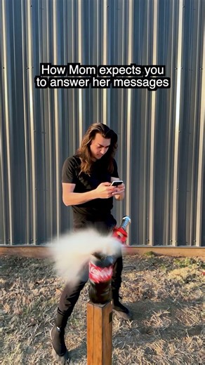 What Mom Expects When She Asks me to Reply Immediately