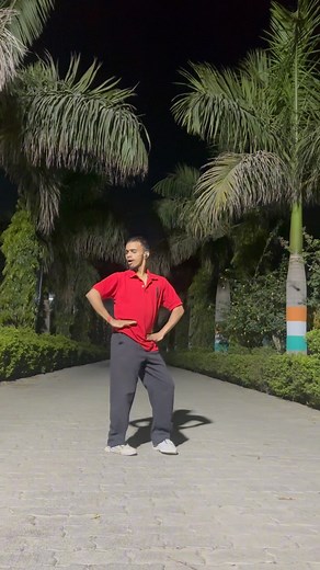 19K views · 932 reactions | Maar ke muski,, #dance #bhojpuri #instadaily #tutorial #explore #trending #explore #trendingreels #instalike #viral #night #ziddiakshayrana555 | Akshay Rana | Facebook