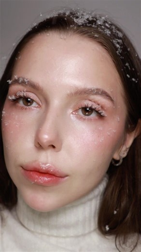 Snowy makeup❄️ Do you want tutorial?🤍 #makeup #snowmakeup #wintermakeup #sfxmakeup #snow
