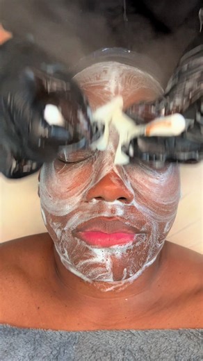 ✨ Your skin improves here—but so does your peace. 📍 Smooth & Spicy Spa | Tinley Park, IL 🔗 www.smoothandspicyspa.com #tinleypark #orlandpark #matteson #frankfort #oakforest