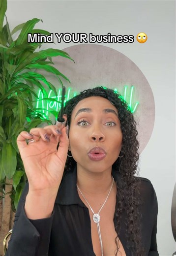 Imagine all the beautiful memories you’re missing out on just watching other people create their own 😩 #natalieodell #detox #socialmedia #rant #nature