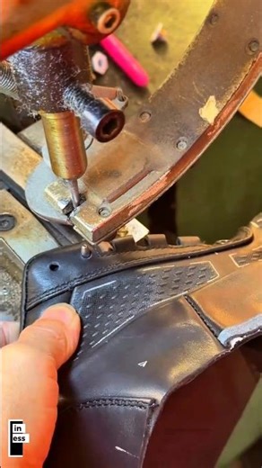 Eyelet Setting Machine for Shoes