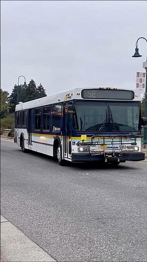Santa Cruz Metro 1998 New Flyer D40LF #9824 Route 35 Passing Downtown Santa Cruz