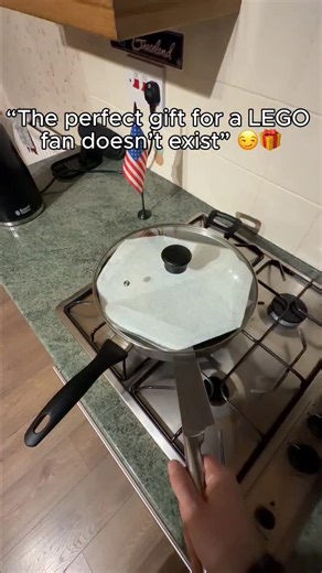 Brick Strike on Instagram: "Let me know what you think 🫡 ⠀ #lego #toy #callofduty #fyp #legotechnic #gun #bricks"