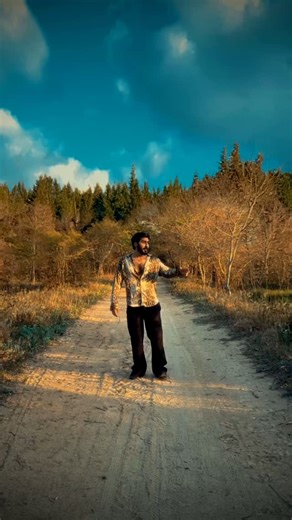 RCR on Instagram: "KYA WOH MIL GYA OUT NOW 🔥 AVAILABLE ON YOUTUBE & ALL AUDIO PLATFORMS 🎵 . KON C LINE ACHI LAGI OR GANA KAISA LAGA ? . Keep share this on your storys. will mention back & make reels i will share ..🫂 ye gana nahi sachai hain har koi is dour se guzra hoga .. . At the end aapka pyaar hai toh rcr hai ❤️ is aag ko aag ki tarha faila dijiye🔥🔥 . . #rcr #kyawohmilgaya"