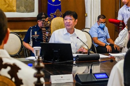 Marcos orders biweekly report on infrastructure projects, warns Cabinet vs falsifying data | ABS-CBN News