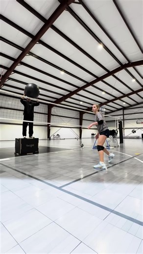 Effective Volleyball Defense Drills for Liberos