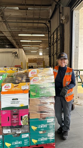 27 reactions · 5 comments | From store shelves to community tables 凌 Through our grocery rescue program, we recover fresh, nutritious food that would otherwise go to waste. In 2025 alone, we rescued over 15 million pounds of food, helping to feed our neighbors through our 125+ partner agencies and Neighbor’s Pantries. Less waste. More meals! #foodrescue #groceryrescue | United Food Bank | Facebook